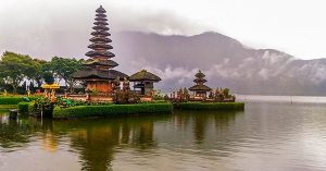 Paket Tour 1 Hari Bedugul & Tanah Lot